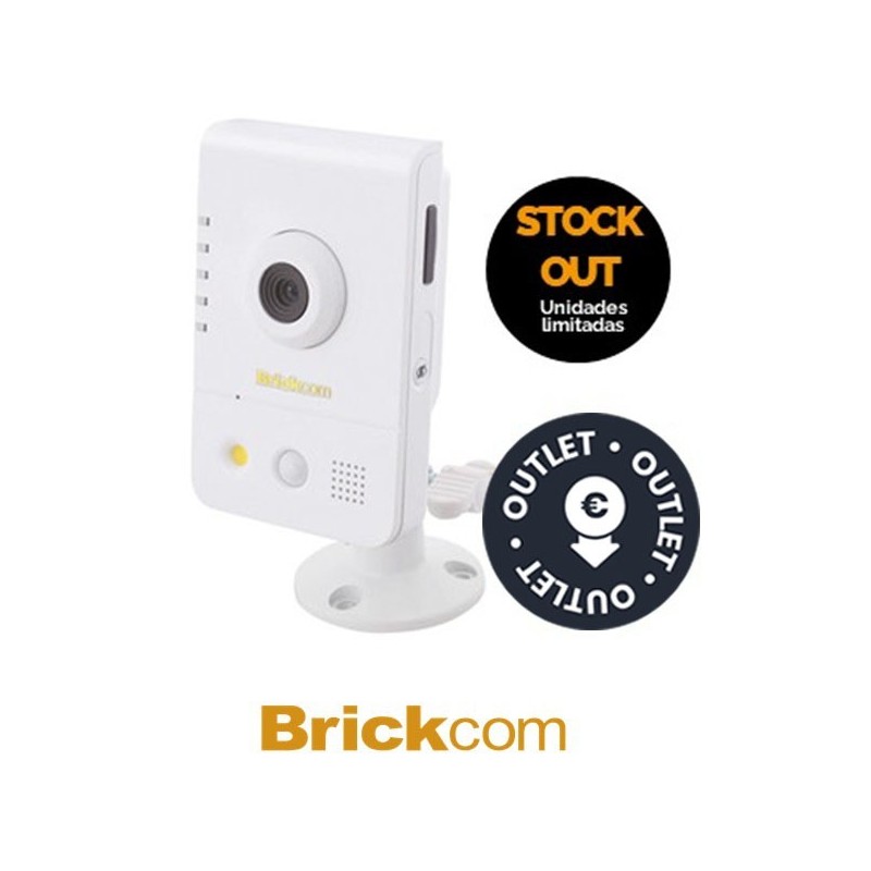 Cámara Cube Brickcom 1mpx Optica fija con apertura horizontal 56 Incluye micrófono Admite tarjeta microSD PoE  Stock Out  OUTLET